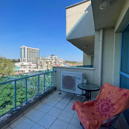 Private 2-bedroom With Pool And Free Parking In Marina Club Апарт-отель 4*