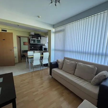 Апарт-отель Private 2-bedroom With Pool And Free Parking In Marina Club Поморие