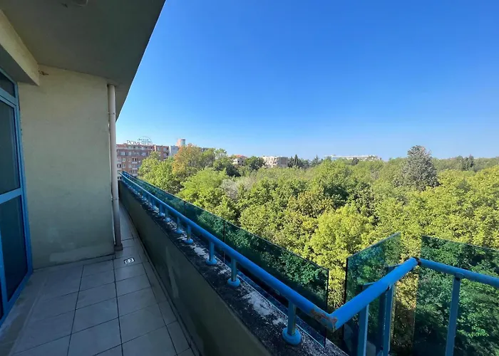 Private 2-bedroom With Pool And Free Parking In Marina Club 4* Pomorie