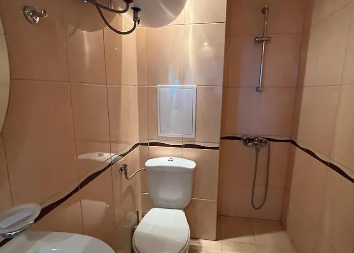 Private 2-bedroom With Pool And Free Parking In Marina Club Aparthotel 4*