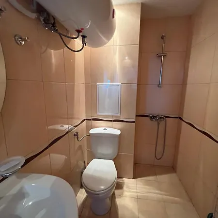 Private 2-bedroom With Pool And Free Parking In Marina Club Aparthotel 4*