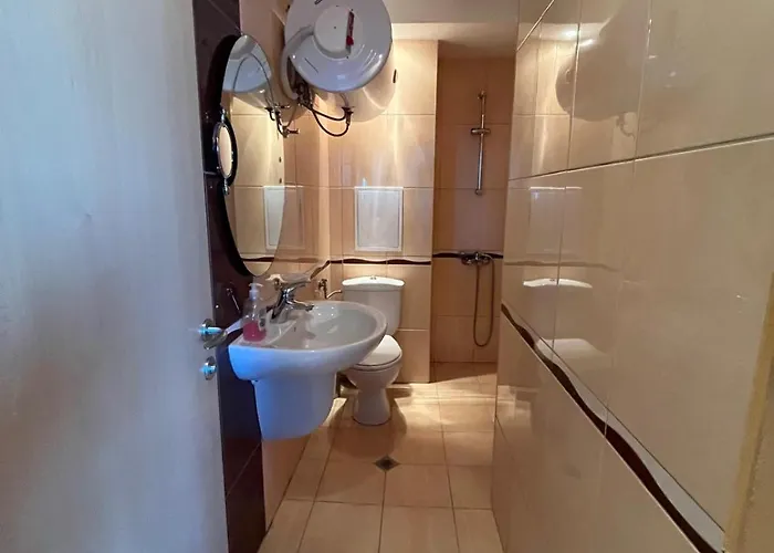 Private 2-bedroom With Pool And Free Parking In Marina Club 4*